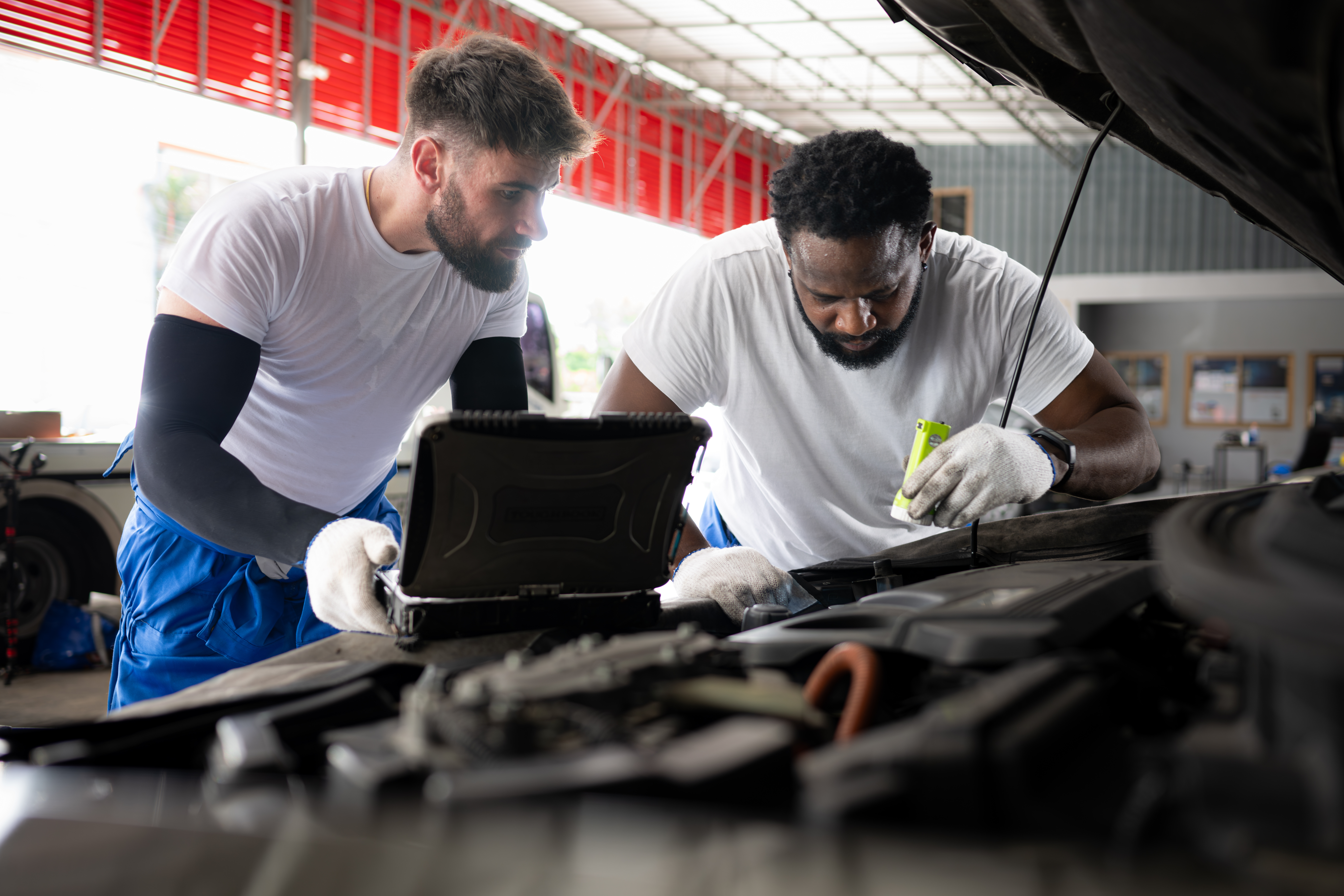 Diagnostics and repairs of roadside assistance Dallas TX